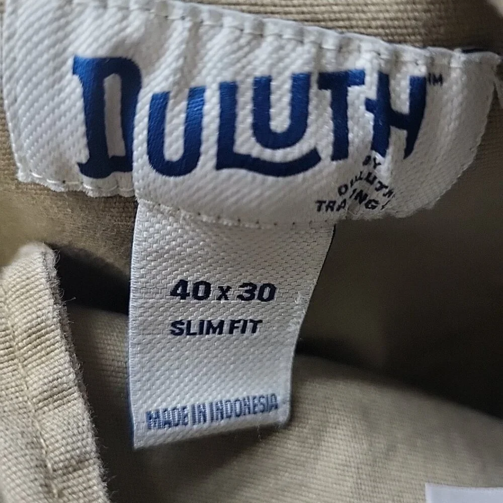 Duluth Trading Flex Fire Hose Slim Fit Mens Sz 40X30 Tan Pants Flaw Tiny Spots‎
